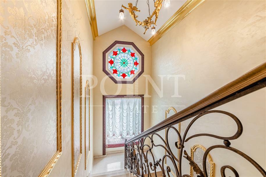 2-этажный коттедж 900 м² с отделкой