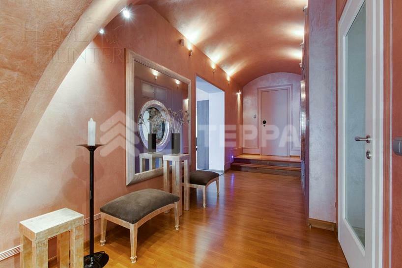 2-этажный коттедж 1 107.8 м² с отделкой