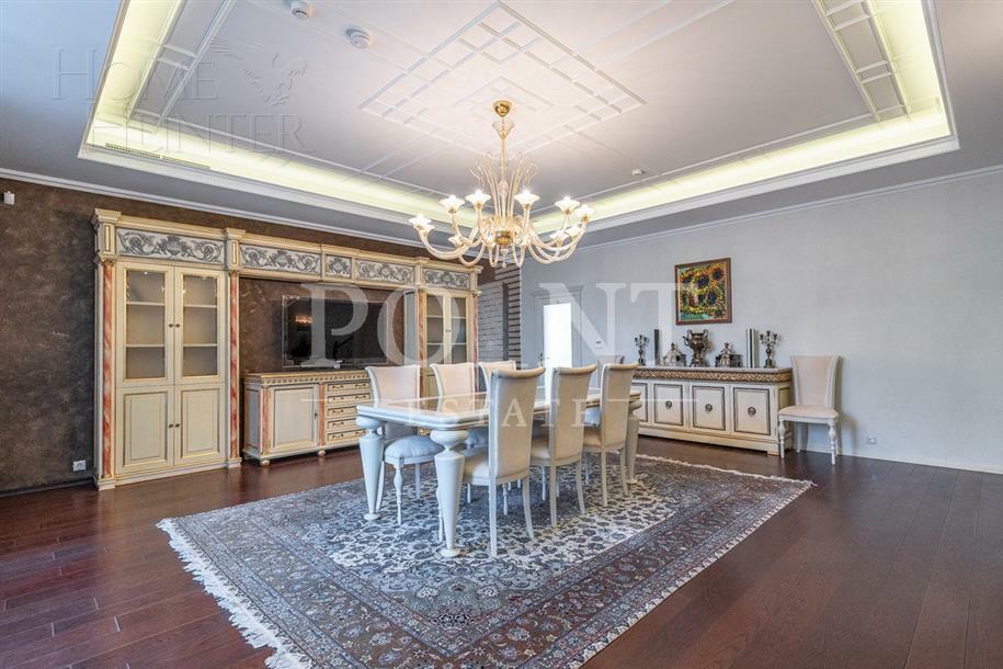 2-этажный коттедж 528 м² с отделкой