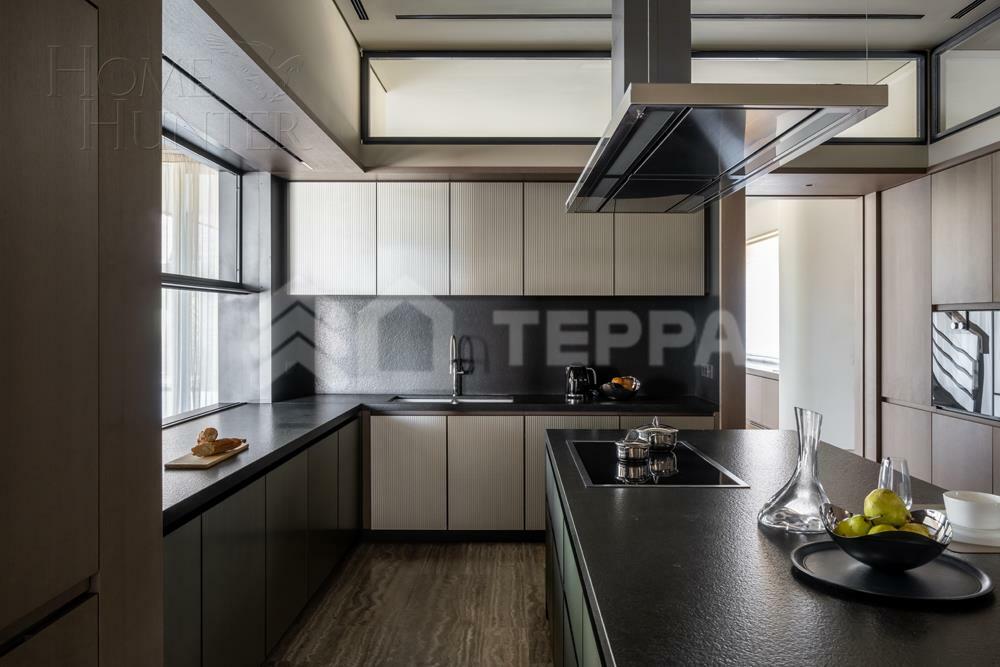 2-этажный коттедж 2 325 м² с отделкой