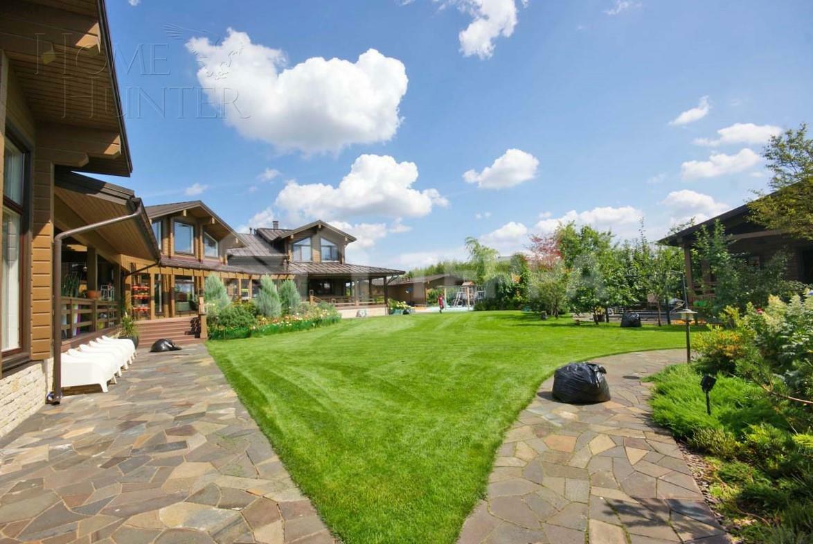 2-этажный коттедж 1 500 м² с отделкой