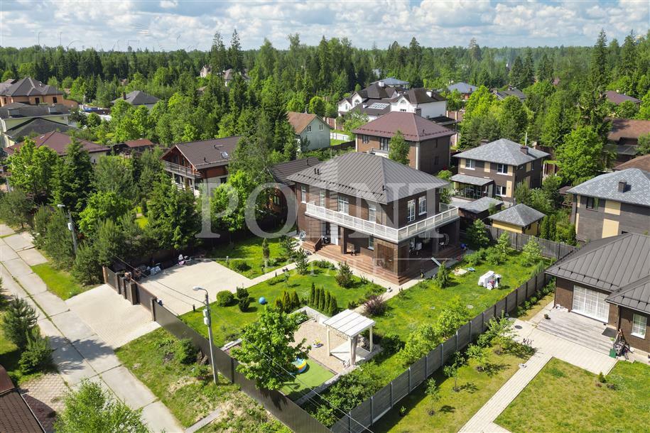 2-этажный коттедж 334 м² с отделкой