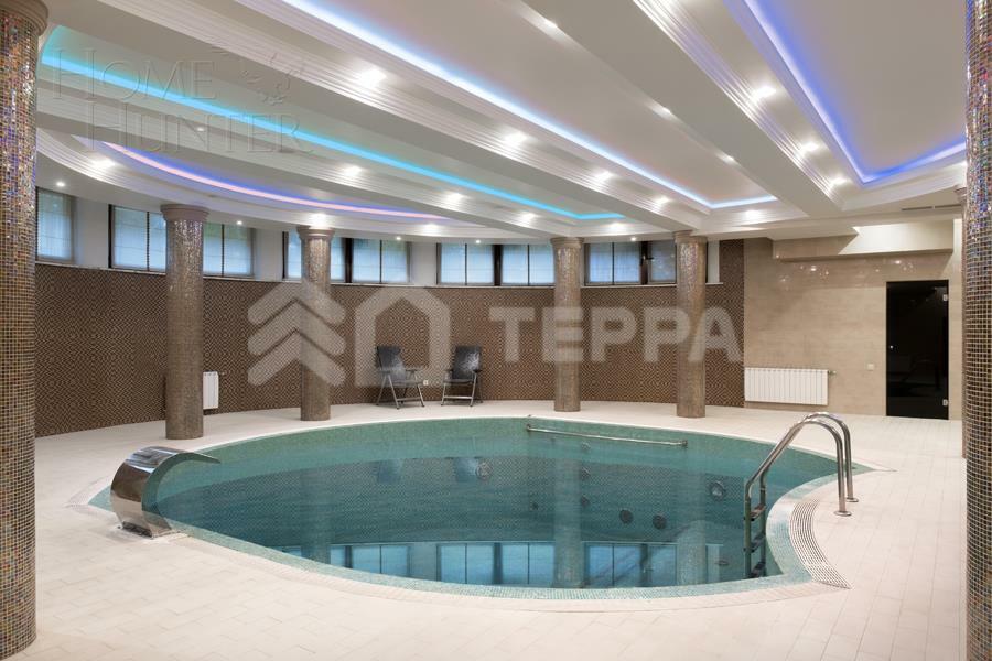 3-этажный коттедж 1 700 м² с отделкой