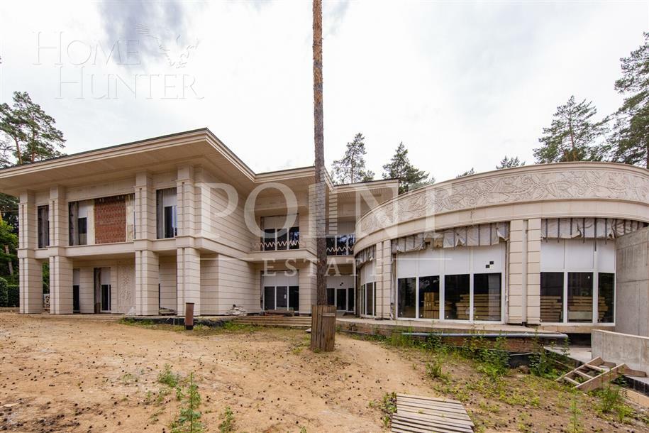 2-этажный коттедж 3 748 м² без отделки