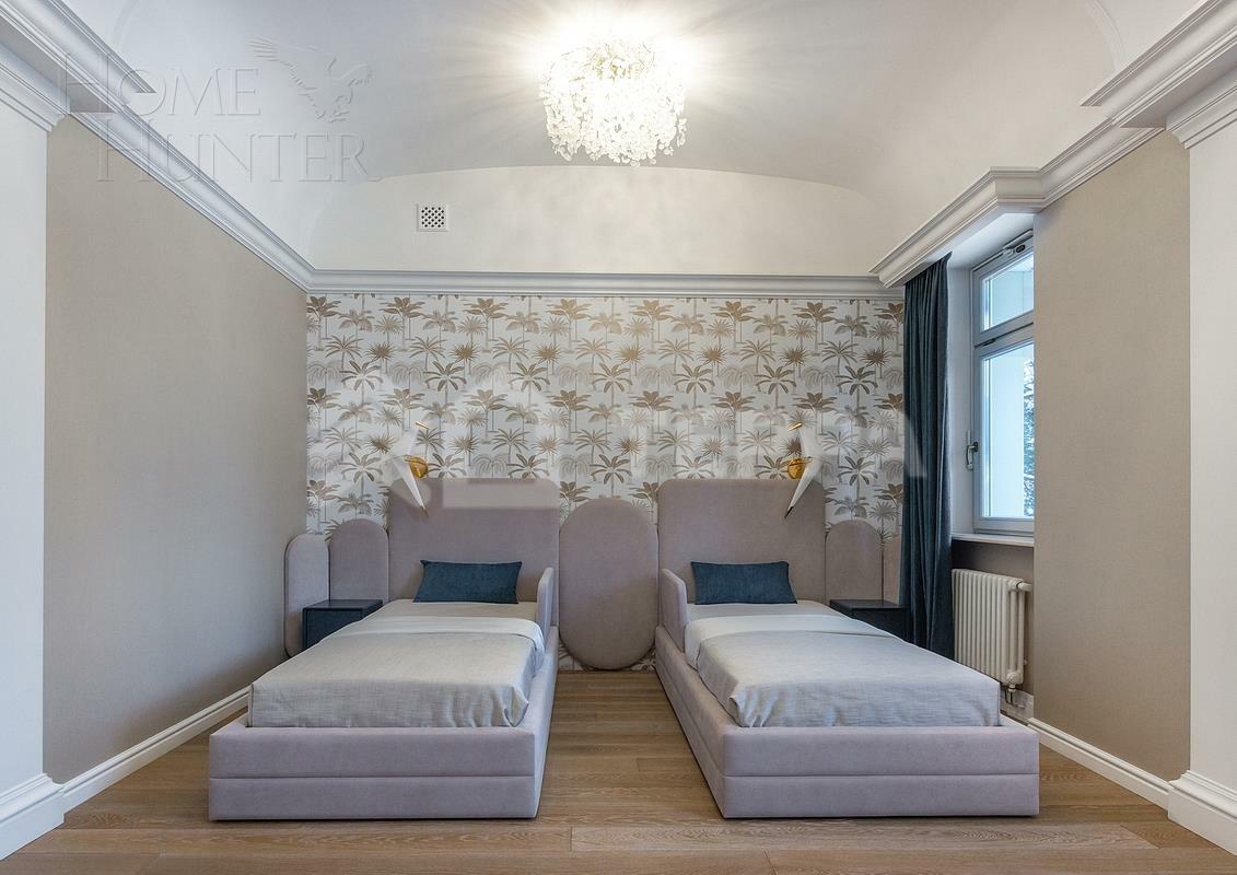 2-этажный коттедж 1 214 м² с отделкой