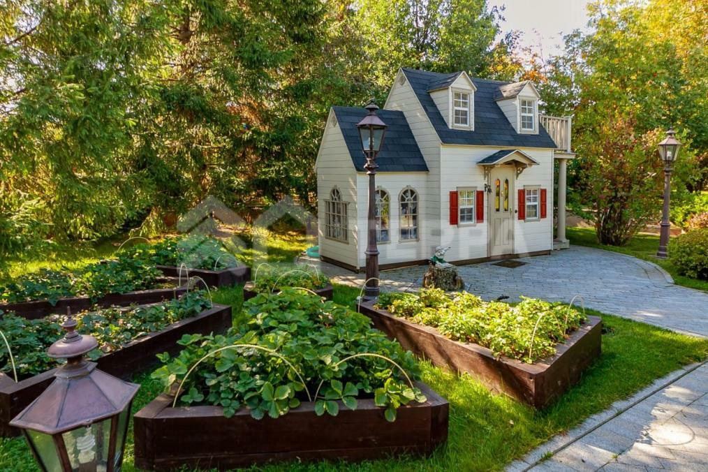 КОТТЕДЖ 1 800 м² с отделкой