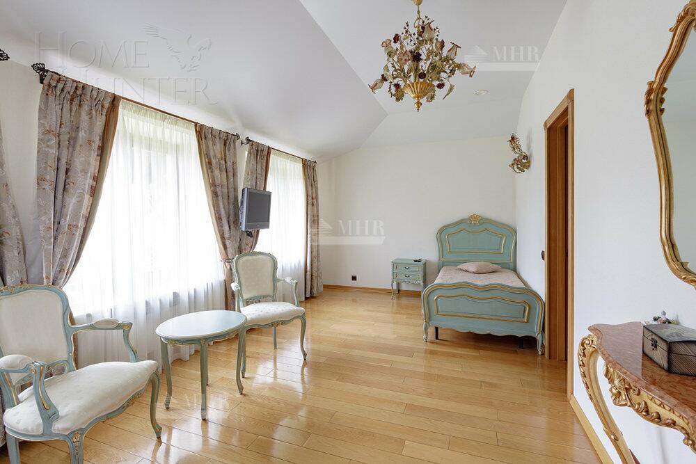 2-этажный коттедж 960 м² с отделкой