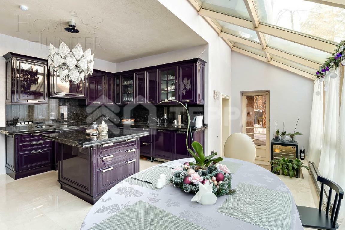 2-этажный коттедж 680 м² с отделкой