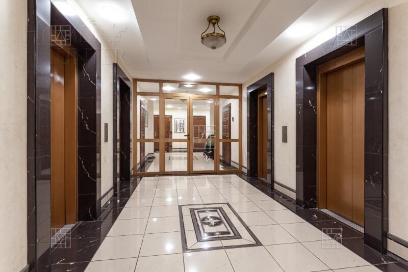 3-КОМН. КВАРТИРА С ОТДЕЛКОЙ 205 М² НА 10 ЭТАЖЕ