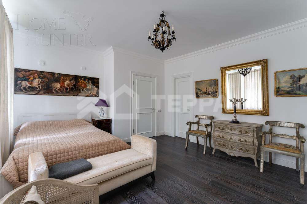 2-этажный коттедж 1 100 м² с отделкой