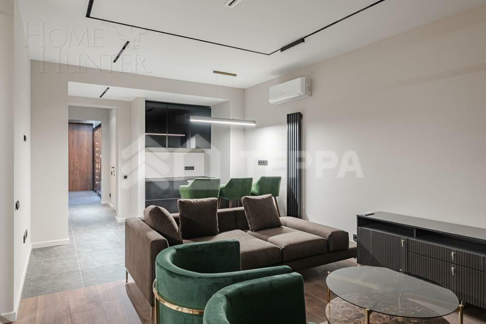 3-этажный таунхаус 945 м² с отделкой