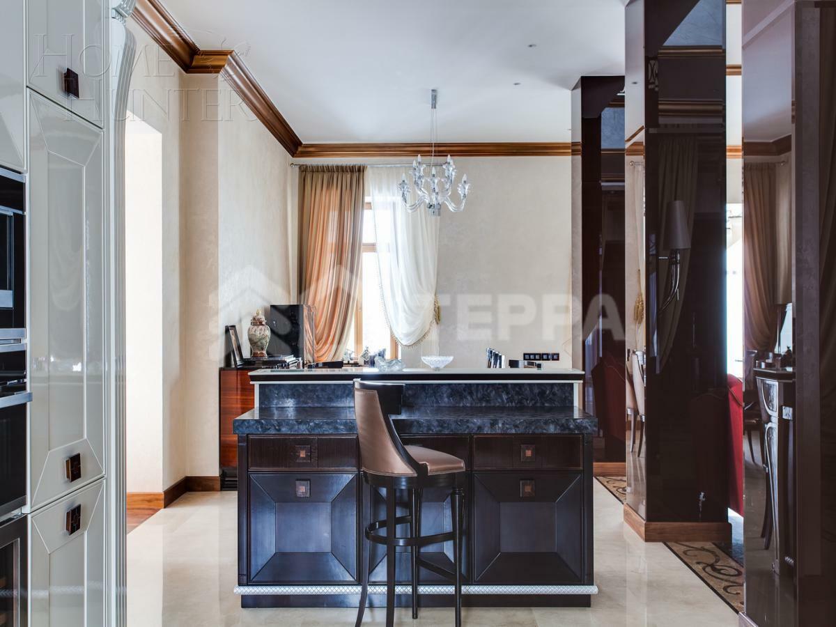 2-этажный коттедж 1 250 м² с отделкой