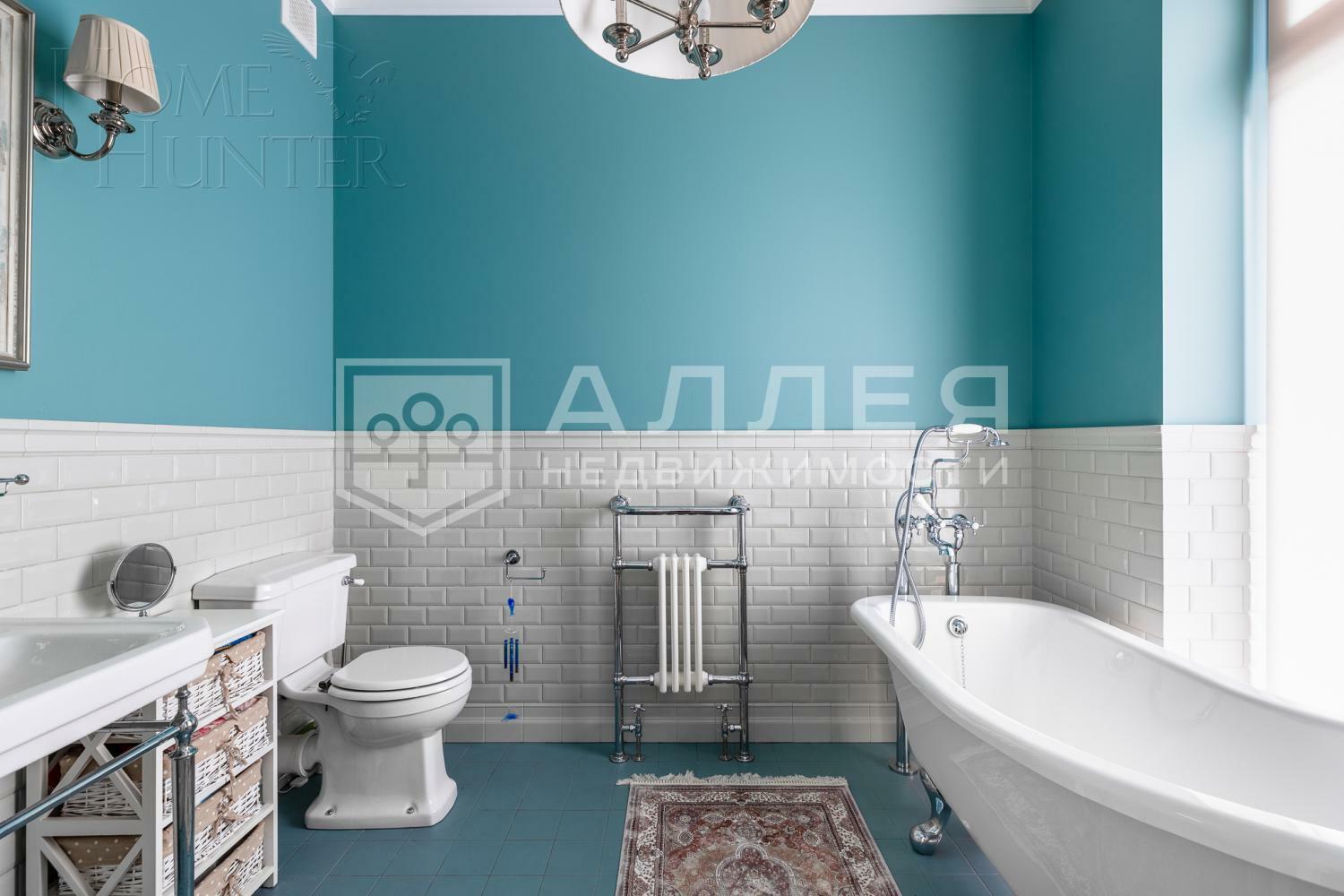 3-этажный таунхаус 300 м² с отделкой