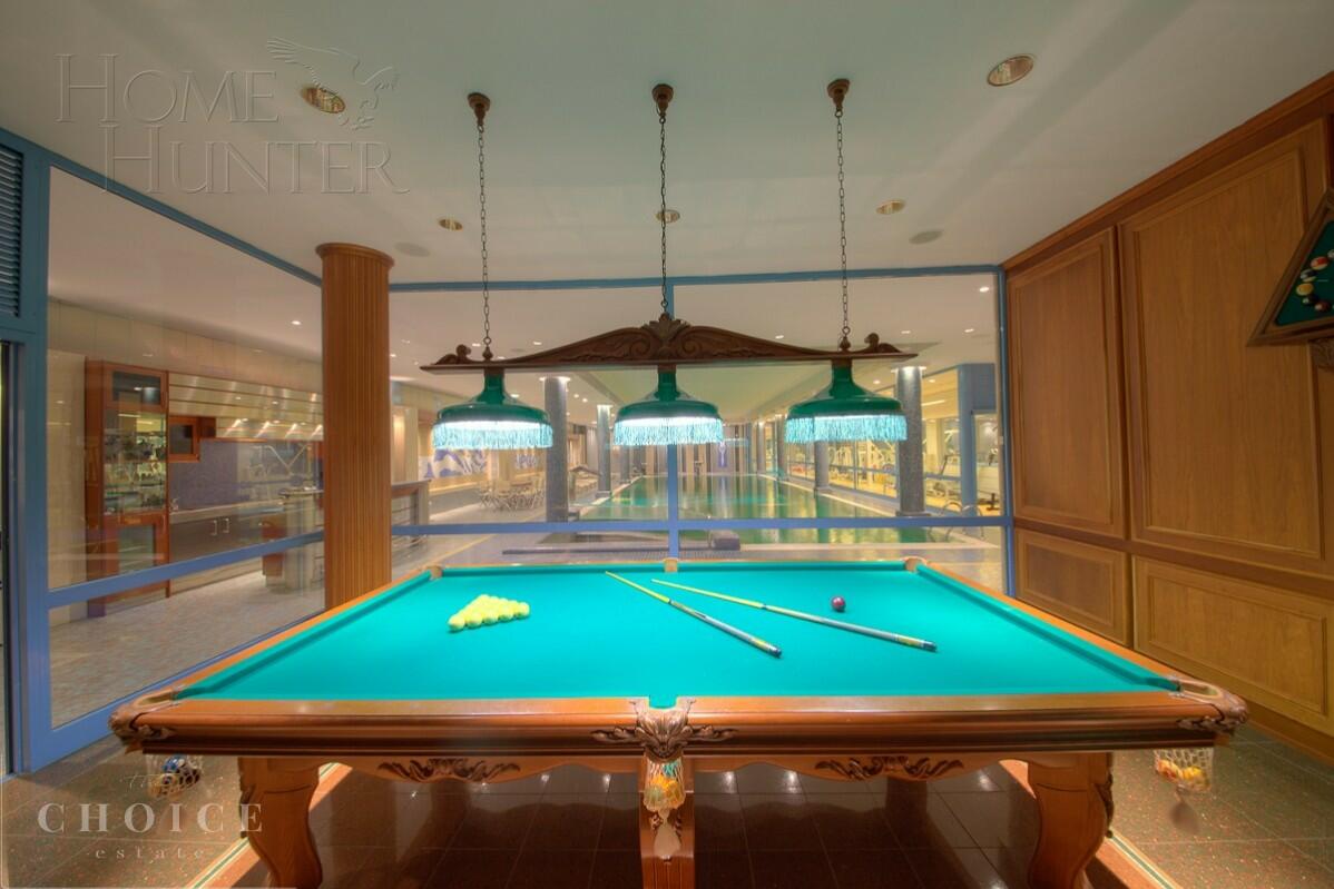 2-этажный коттедж 1 615 м² с отделкой