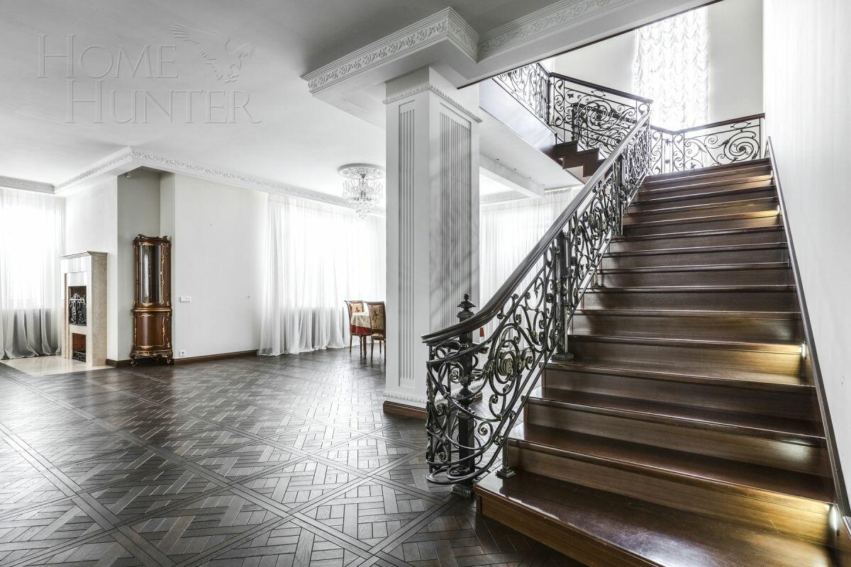 2-этажный коттедж 817 м² с отделкой