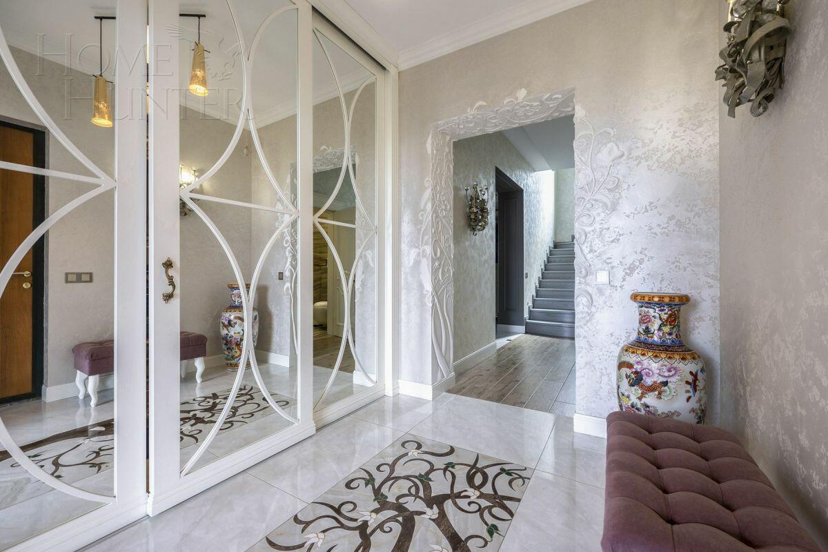 2-этажный коттедж 270 м² с отделкой