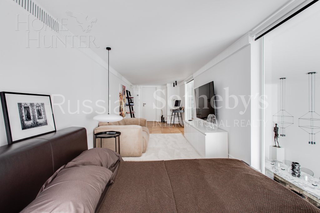 2-УРОВНЕВАЯ КВАРТИРА С ОТДЕЛКОЙ 380 М² НА 4 ЭТАЖЕ