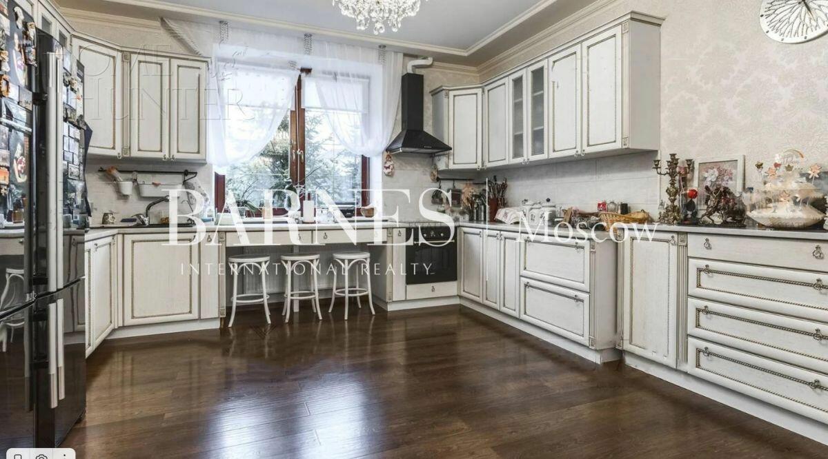 2-этажный коттедж 411 м² с отделкой