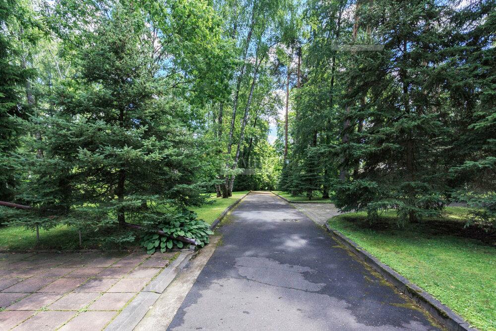 2-этажный коттедж 580 м² с отделкой