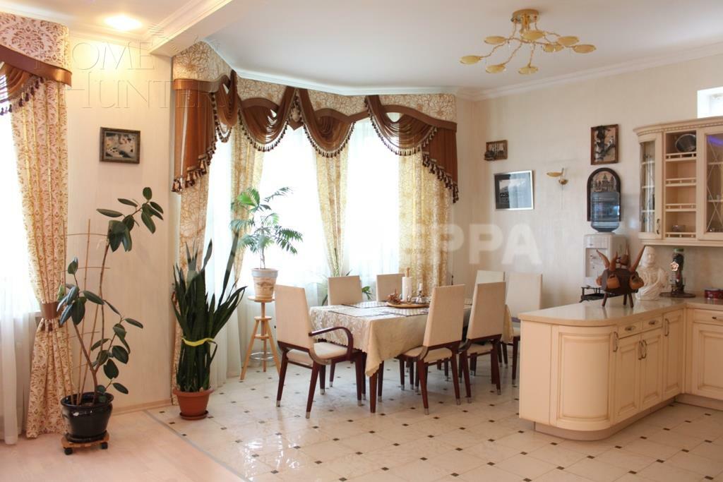 2-этажный коттедж 400 м² с отделкой