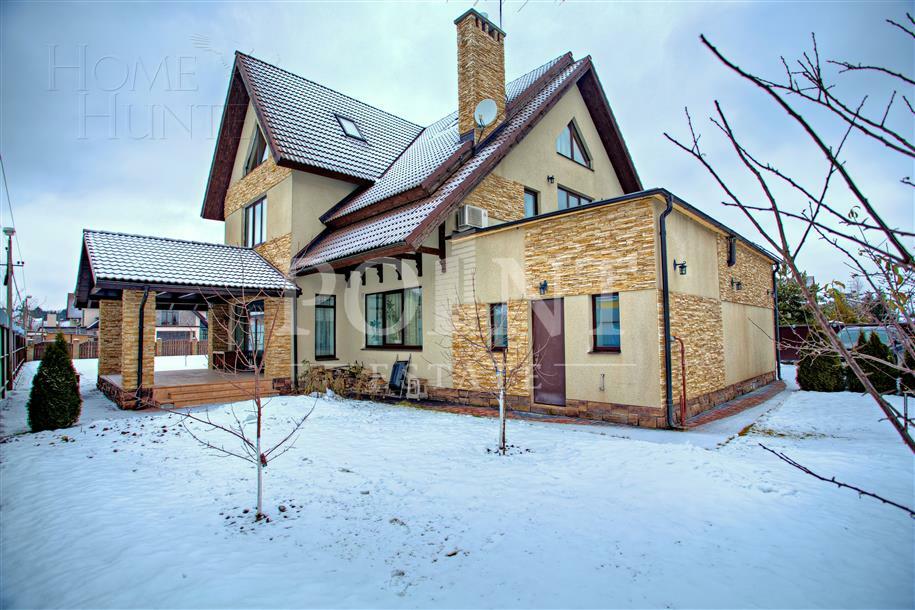 2-этажный коттедж 500 м² с отделкой