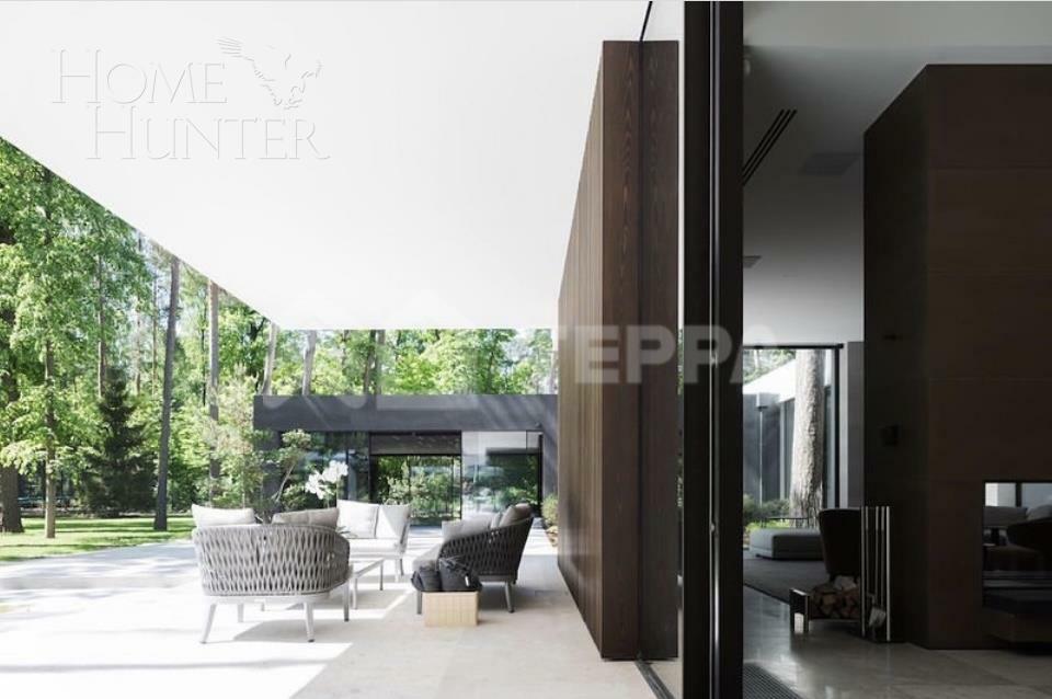 2-этажный коттедж 1 200 м² с отделкой