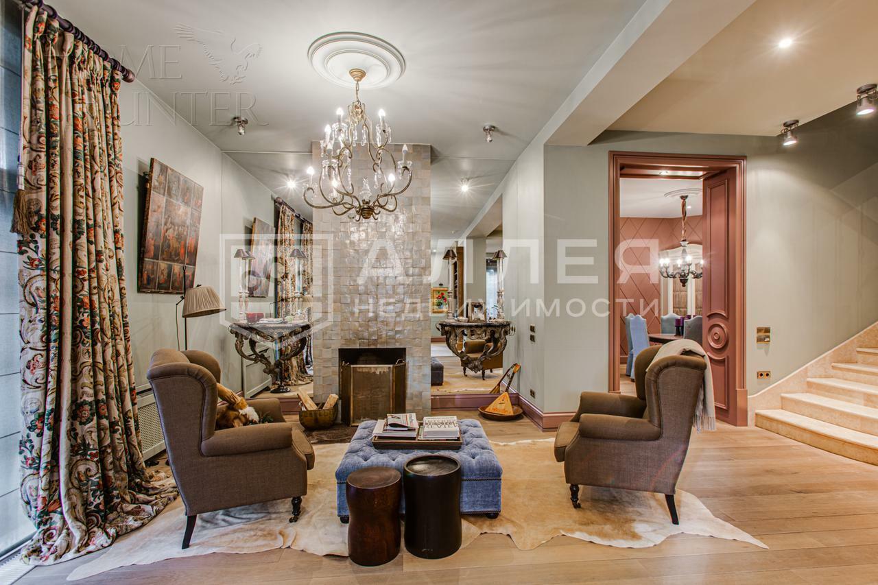 2-этажный коттедж 800 м² с отделкой