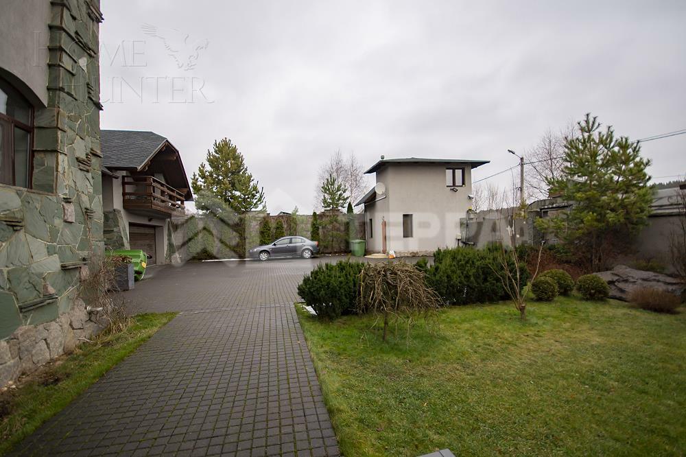 3-этажный коттедж 750 м² с отделкой