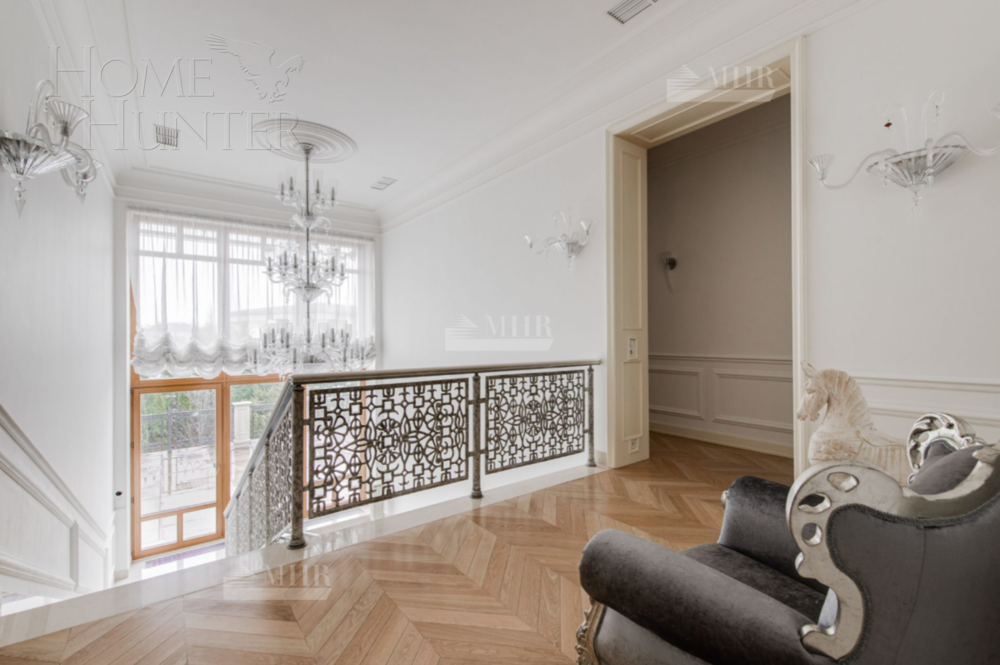 2-этажный коттедж 1 100 м² с отделкой