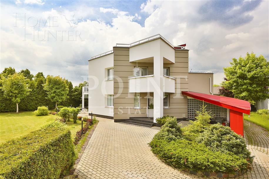 2-этажный коттедж 380 м² с отделкой