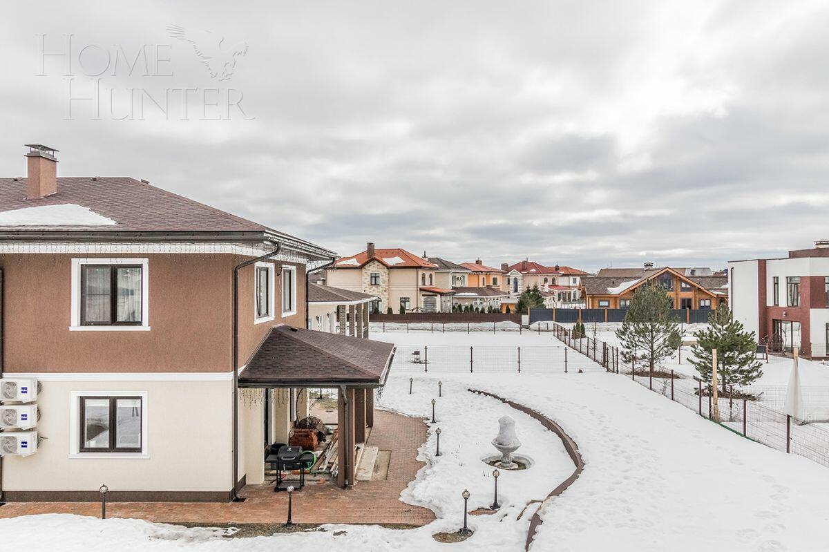 2-этажный коттедж 400 м² с отделкой