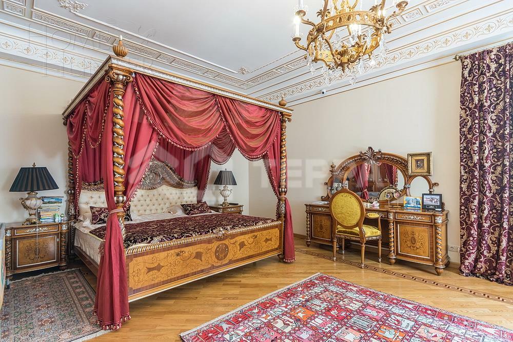 КОТТЕДЖ 2 000 м² с отделкой