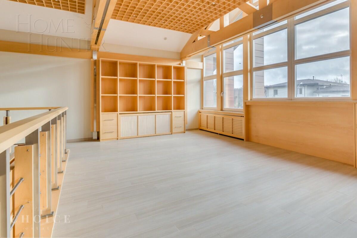 2-этажный коттедж 1 450 м² с отделкой