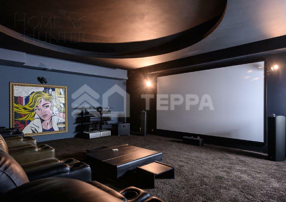 2-этажный коттедж 1 400 м² с отделкой