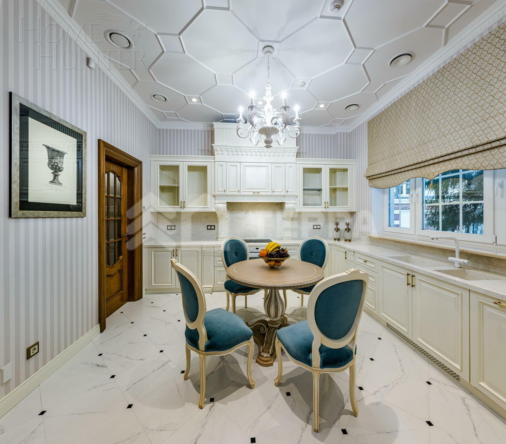 2-этажный коттедж 687 м² с отделкой