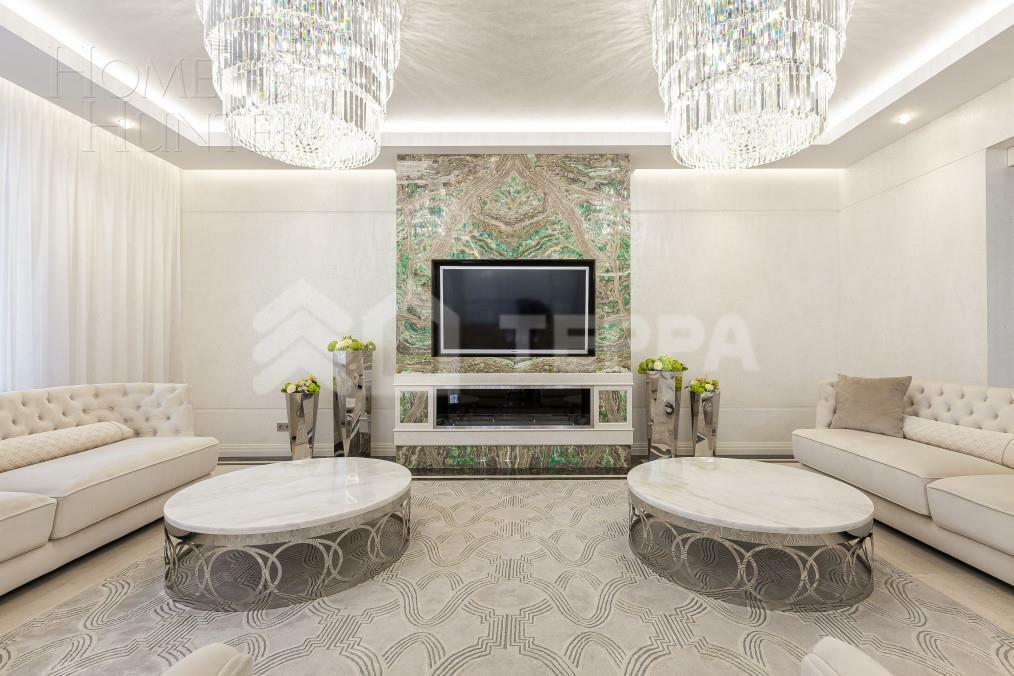 2-этажный коттедж 780 м² с отделкой