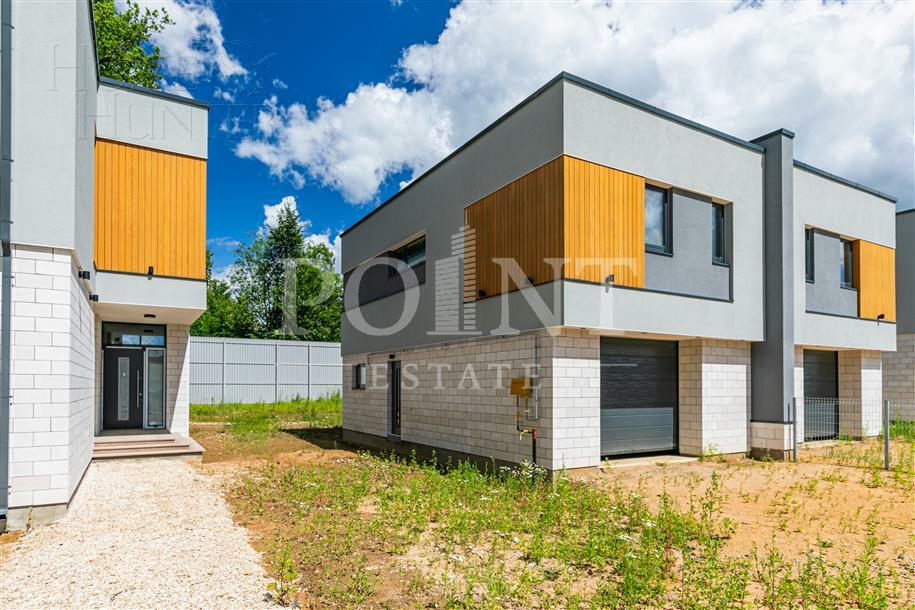 2-этажный коттедж 363.2 м² без отделки