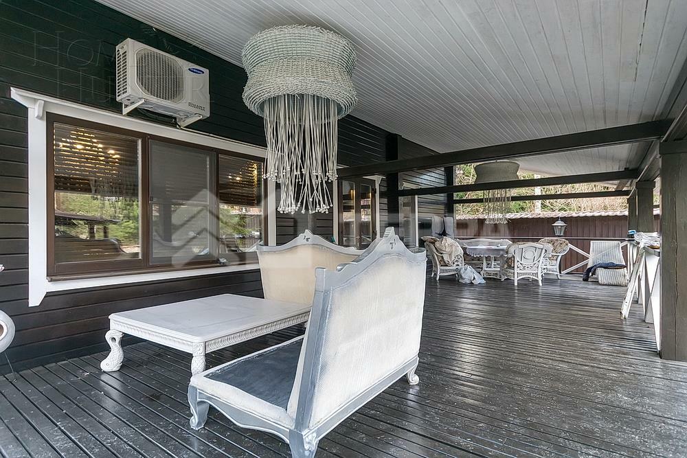 2-этажный коттедж 1 000 м² с отделкой