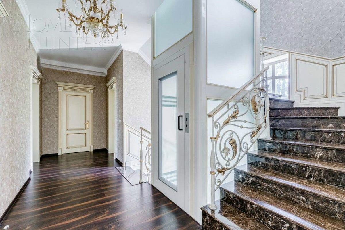 3-этажный коттедж 580 м² с отделкой