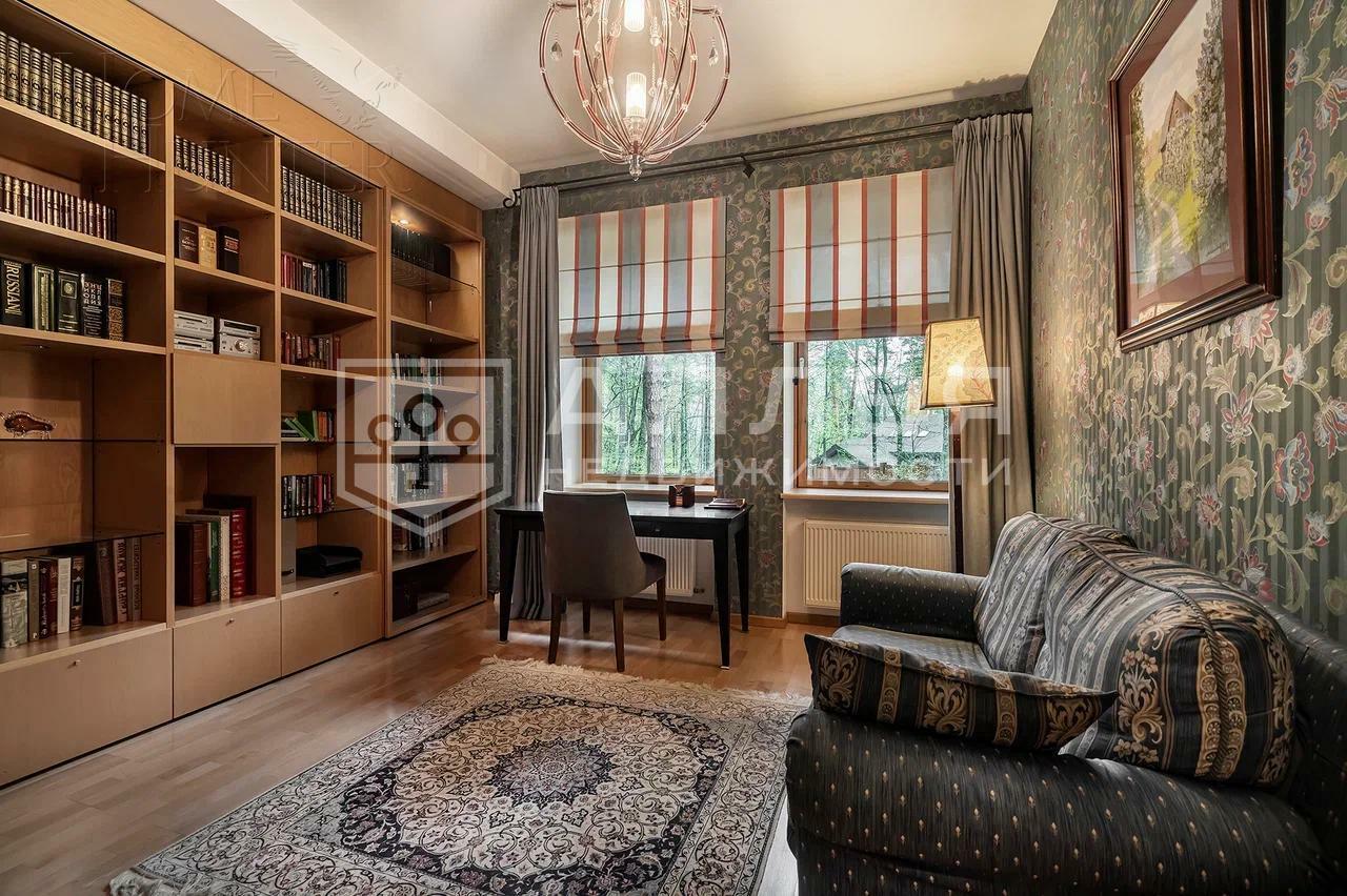 2-этажный коттедж 306 м² с отделкой