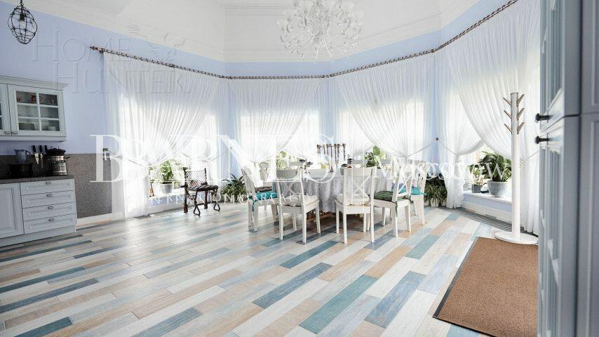 2-этажный коттедж 550 м² с отделкой