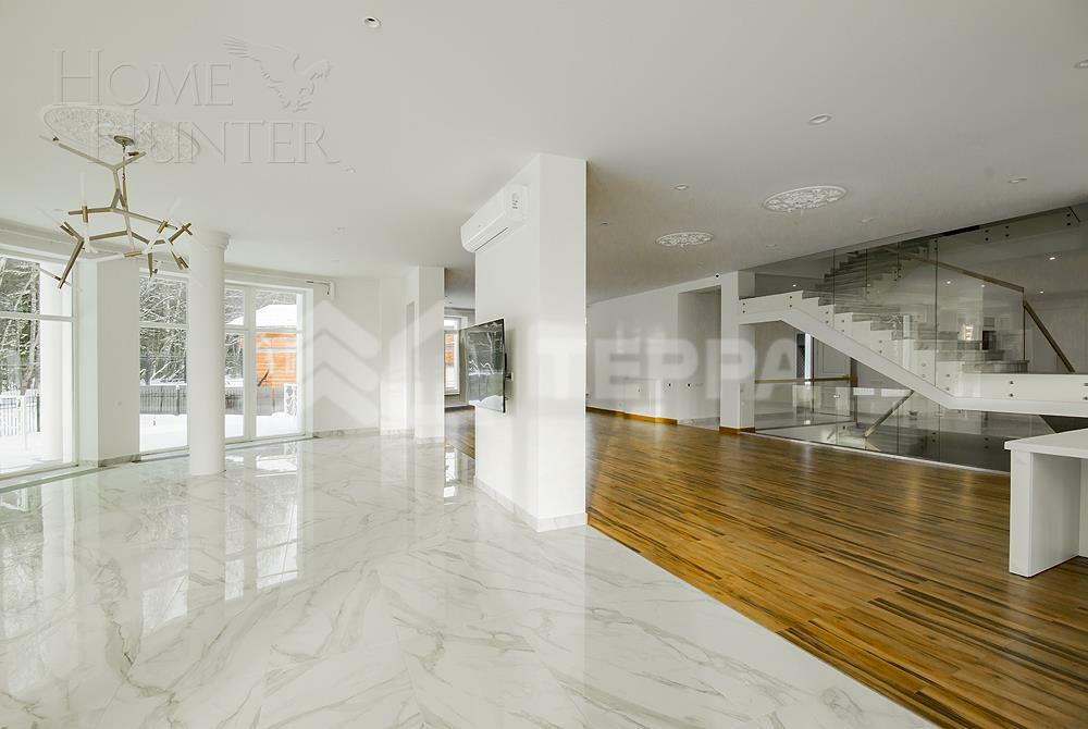 2-этажный коттедж 1 500 м² с отделкой