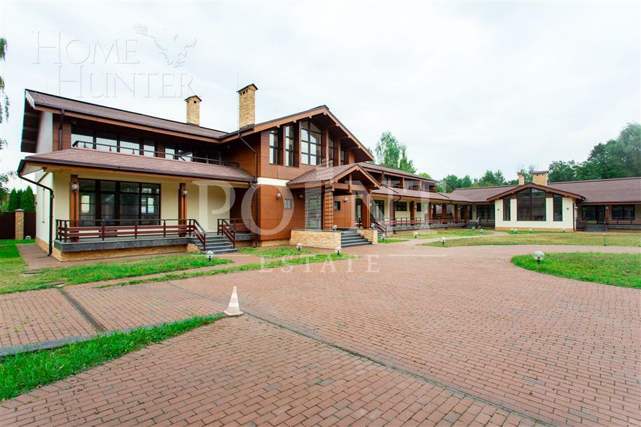 2-этажный коттедж 1 450 м² с отделкой