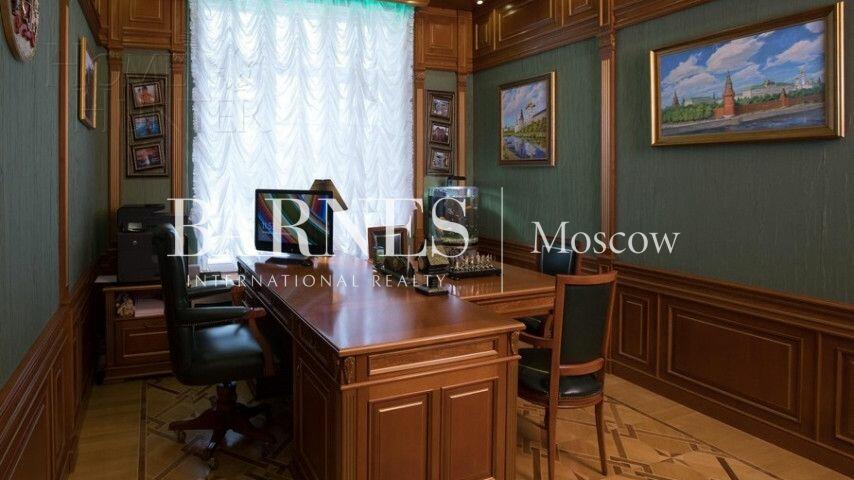 2-этажный коттедж 800 м² с отделкой