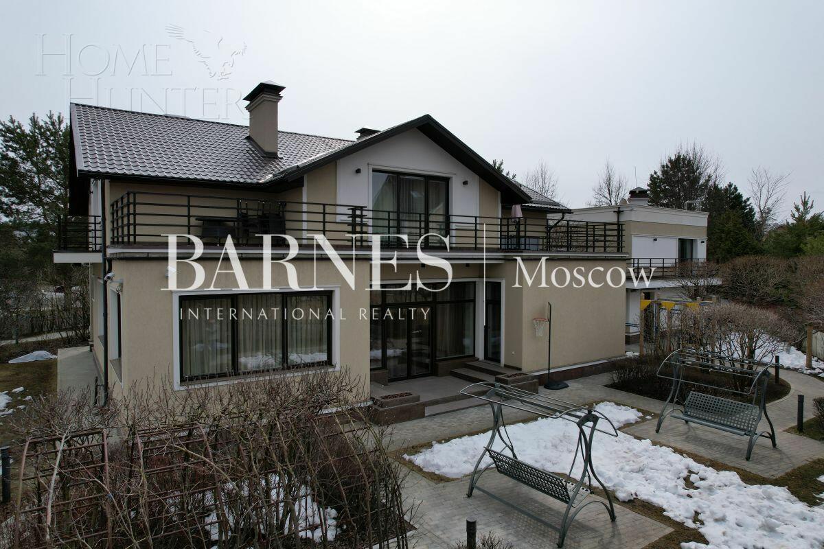 2-этажный коттедж 637 м² с отделкой