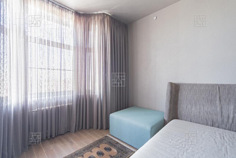 4-КОМН. КВАРТИРА С ОТДЕЛКОЙ 180 М² НА 34 ЭТАЖЕ