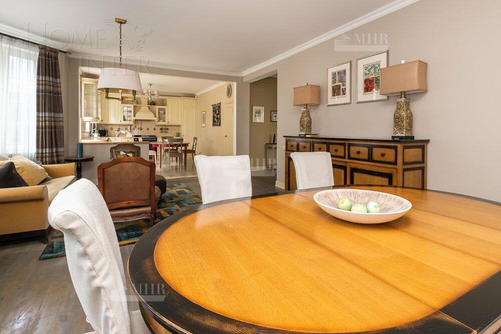 2-этажный коттедж 333 м² с отделкой