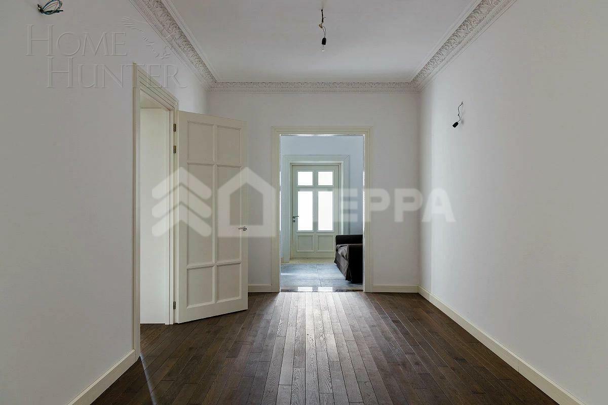 2-этажный коттедж 796 м² с отделкой