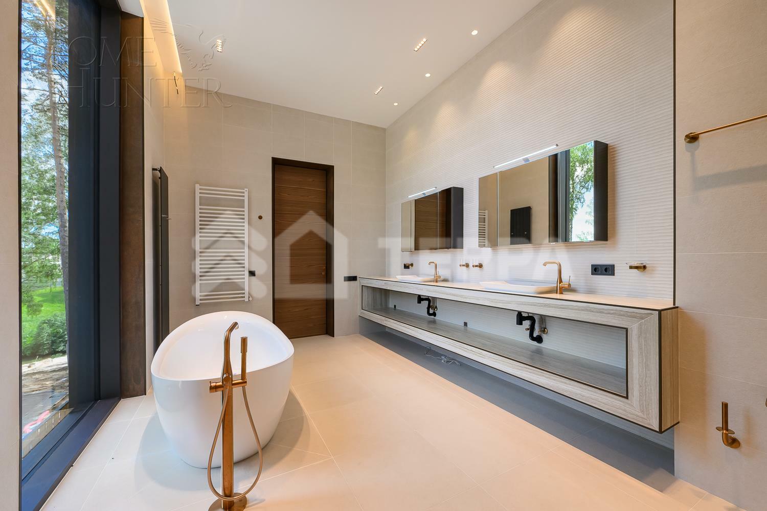 2-этажный коттедж 865 м² с отделкой