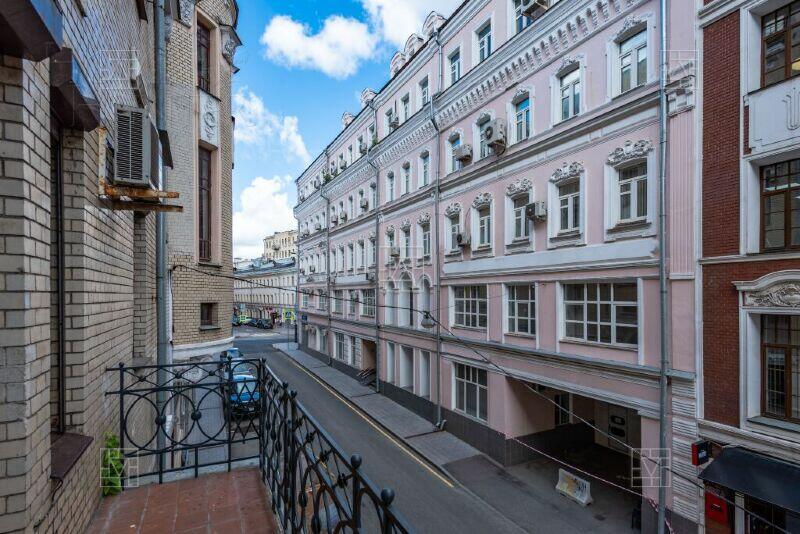 4-КОМН. КВАРТИРА С ОТДЕЛКОЙ 110.7 М² НА 2 ЭТАЖЕ